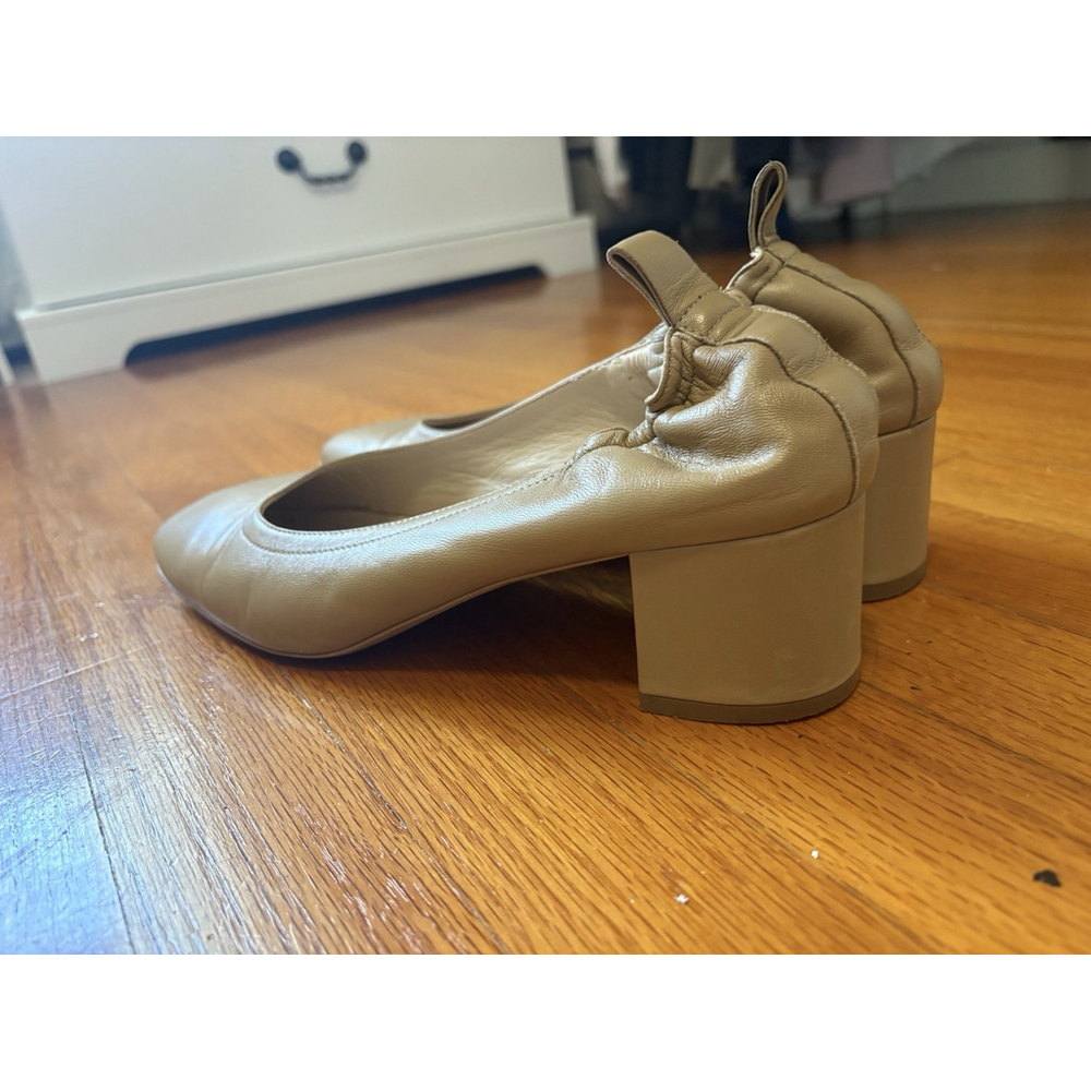 Everlane The Italian Leather Day Heel in Pale Pink sz 10 Women's Elastic Back - Picture 6 of 9